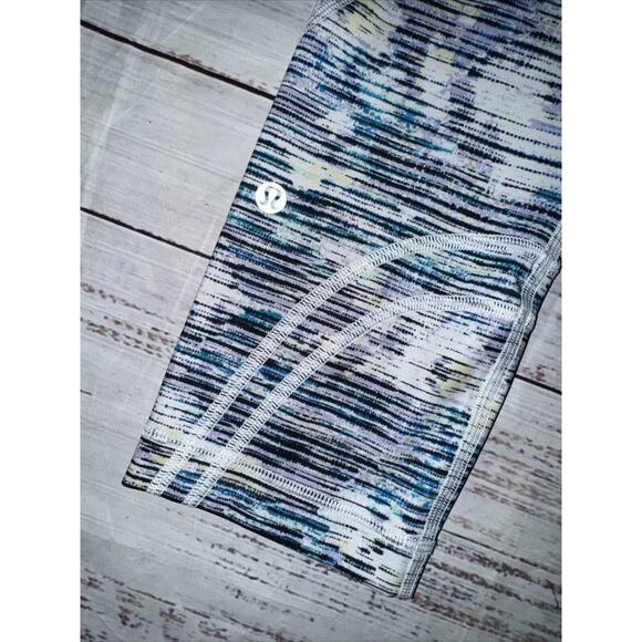 Lululemon Inspire Crop II Size 6 FGRT Striped Full On Luxtreme Medium Rise - Picture 5 of 7